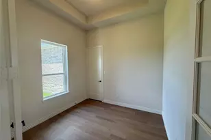 216 Slimp Blf, Azle, TX 76020 - Photo 15