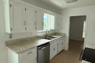 9189 Meadowcrest St, Frisco, TX 75033 - Photo 5