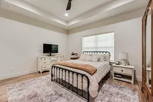 245 Creek Crossing St, Alvord, TX 76225 - Photo 23