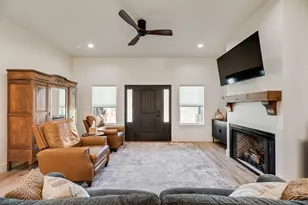 245 Creek Crossing St, Alvord, TX 76225 - Photo 7