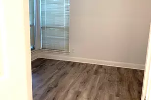 16301 Ledgemont Ln, Addison, TX 75001 - Photo 9