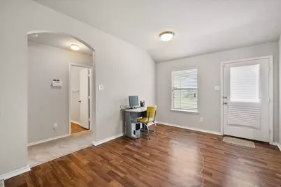 9113 N Monterrey Drive, Alvarado, TX 76009 - Photo 17