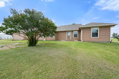 9113 N Monterrey Drive, Alvarado, TX 76009 - Photo 33