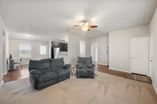 9113 N Monterrey Dr, Alvarado, TX 76009 - Photo 15