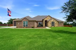 107 High Country Rd, Decatur, TX 76234 - Photo 1