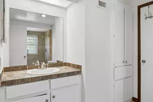 1303 Berkeley Dr, Richardson, TX 75081 - Photo 21