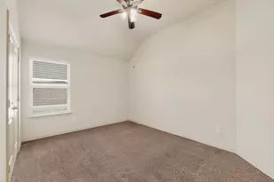 1117 Fairhaven Dr, Glenn Heights, TX 75154 - Photo 31