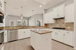 1117 Fairhaven Dr, Glenn Heights, TX 75154 - Photo 13