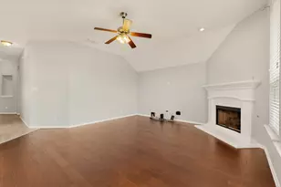 1117 Fairhaven Dr, Glenn Heights, TX 75154 - Photo 9