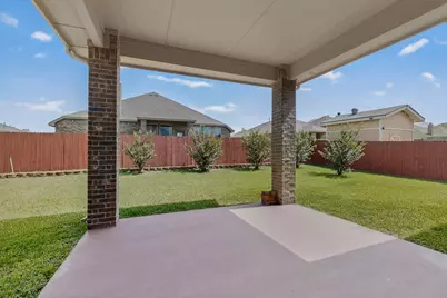 1117 Fairhaven Drive, Glenn Heights, TX 75154 - Photo 37