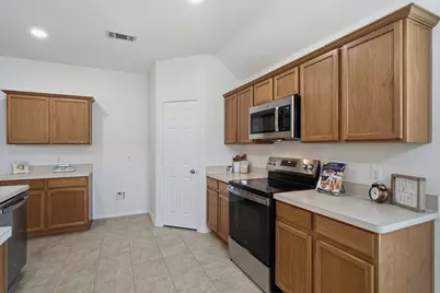 3904 San Lorenzo Drive, Denton, TX 76210 - Photo 9
