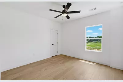 508 S O Connor Road, Irving, TX 75060 - Photo 9