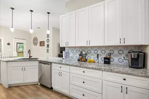 2507 Santiago Dr, Granbury, TX 76048 - Photo 5
