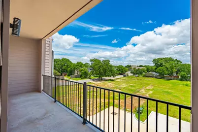 512 S Oconnor Road, Irving, TX 75060 - Photo 19