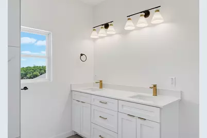 512 S Oconnor Road, Irving, TX 75060 - Photo 15