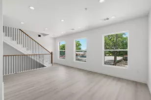 512 S O Connor Rd, Irving, TX 75060 - Photo 3