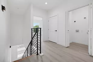 512 S O Connor Rd, Irving, TX 75060 - Photo 11