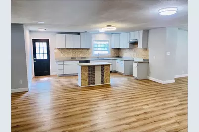 1574 Madrid Street, Dallas, TX 75216 - Photo 13
