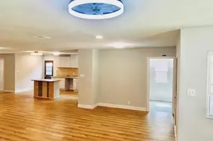 1574 Madrid St, Dallas, TX 75216 - Photo 15