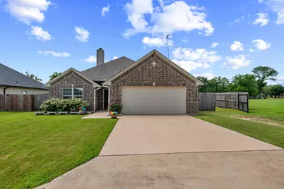 1204 Cutler Street, Tioga, TX 76271 - Photo 1