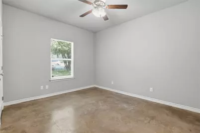 1315 Joslin Street, Cleburne, TX 76033 - Photo 11