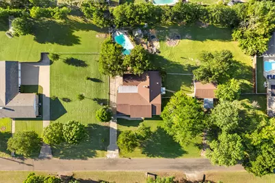 103 Cedar Drive, Oak Leaf, TX 75154 - Photo 33