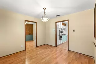 103 Cedar Dr, Oak Leaf, TX 75154 - Photo 19