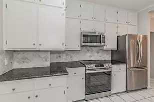 2311 Warner Rd, Fort Worth, TX 76110 - Photo 31