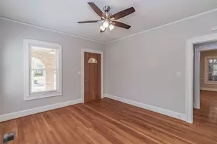 2311 Warner Rd, Fort Worth, TX 76110 - Photo 11