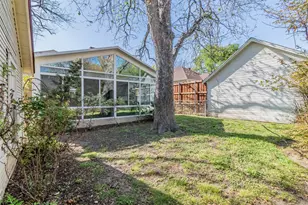 2311 Warner Rd, Fort Worth, TX 76110 - Photo 35