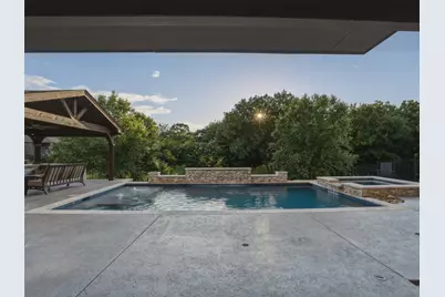 1221 Falcon Drive, Grapevine, TX 76051 - Photo 31