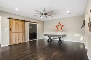 1221 Falcon Dr, Grapevine, TX 76051 - Photo 23