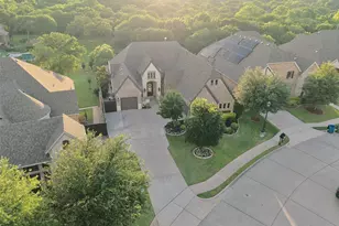 1221 Falcon Dr, Grapevine, TX 76051 - Photo 35