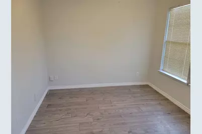 2450 Meadowgate Lane, Lancaster, TX 75134 - Photo 11