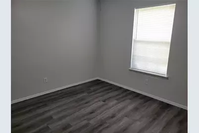 2450 Meadowgate Lane, Lancaster, TX 75134 - Photo 13