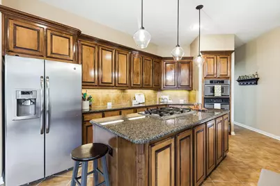 964 Fall Creek, Grapevine, TX 76051 - Photo 9