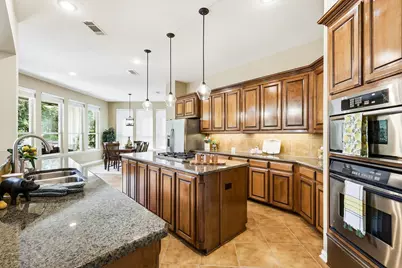 964 Fall Creek, Grapevine, TX 76051 - Photo 11
