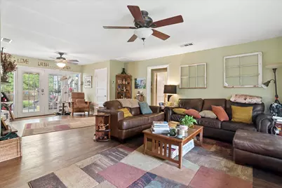 8910 San Fernando Way, Dallas, TX 75218 - Photo 3