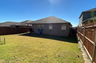 252 Drumcliffe Dr, Fort Worth, TX 76052 - Photo 17