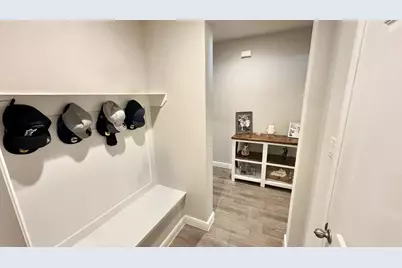 252 Drumcliffe Drive, Fort Worth, TX 76052 - Photo 15