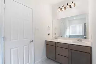 715 Parkside Dr, Justin, TX 76247 - Photo 23