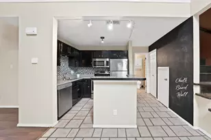 2428 Forest Brook Ln, Arlington, TX 76006 - Photo 3