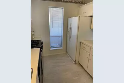 915 N Elm Street #3, Denton, TX 76201 - Photo 13