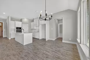 1026 Colt Rd, Springtown, TX 76082 - Photo 9