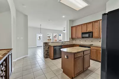 729 Red Elm Lane, Fort Worth, TX 76131 - Photo 17