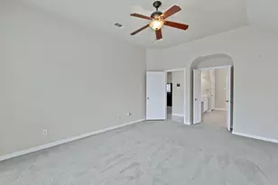 729 Red Elm Ln, Fort Worth, TX 76131 - Photo 19