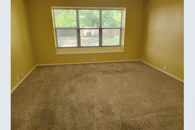 223 Baylor Drive, Glenn Heights, TX 75154 - Photo 9