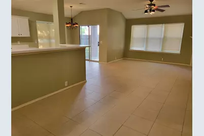 223 Baylor Drive, Glenn Heights, TX 75154 - Photo 7