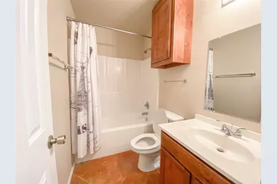 1306 Laredo Drive, Granbury, TX 76048 - Photo 23