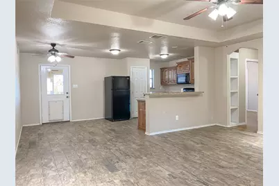 1306 Laredo Drive, Granbury, TX 76048 - Photo 5